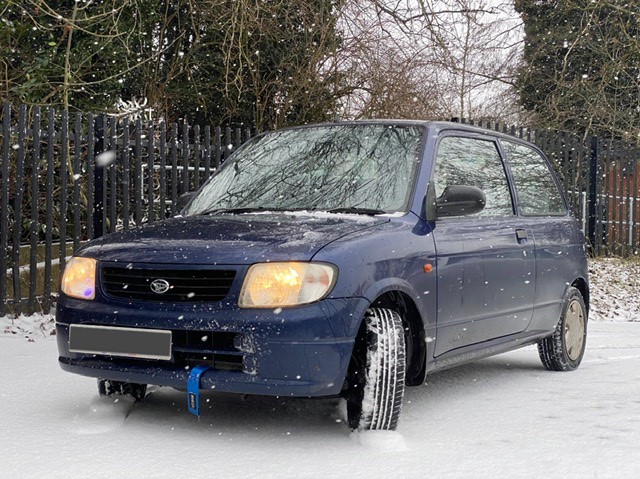 kei-car (daihatsu cuore L701s)
