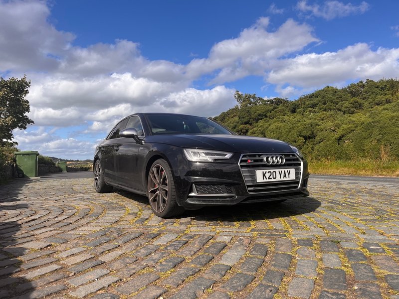 Audi S4